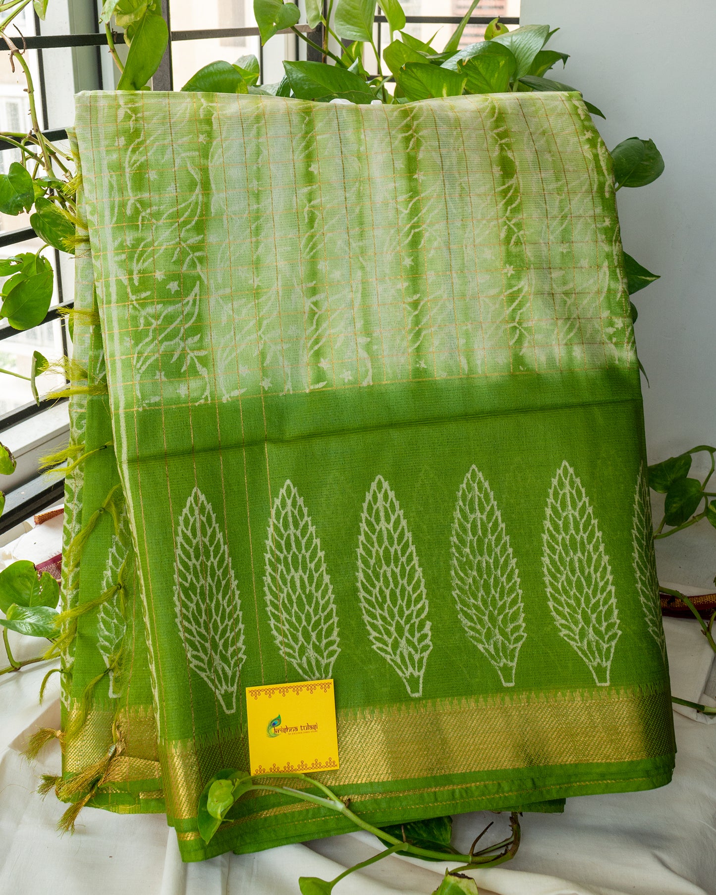 Green& White Hand Batik Block Printed Mangalgiri Silk Cotton Saree.