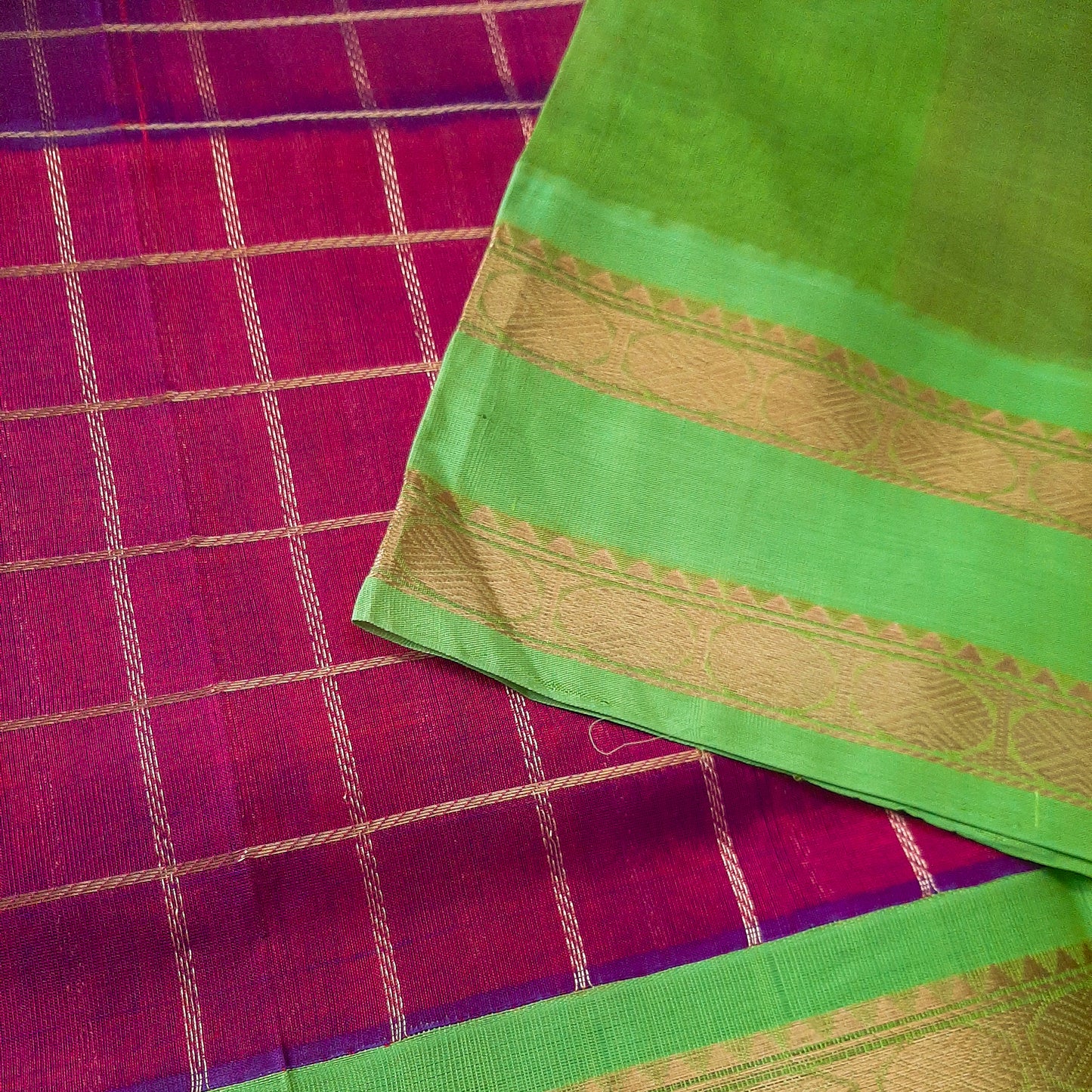 Wine red & Parrot Green Handloom Korvai Silk Cotton Saree